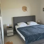 Moderne 3 Spacieuses Sur Le Port De Porto-vecchio Avec Vue