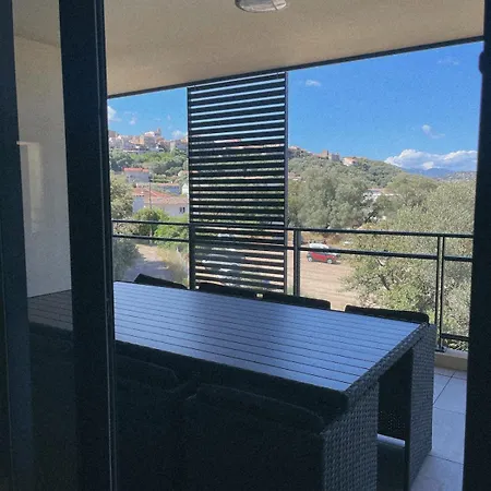 Moderne 3 Spacieuses Sur Le Port De Porto-vecchio Avec Vue Apartamento Porto Vecchio