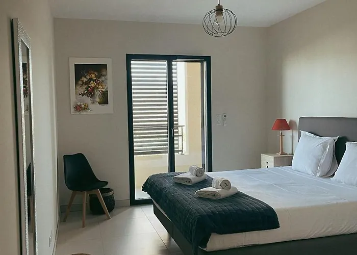 Spacieux 6 Personnes Sur Le Vieux Port Апартаменти