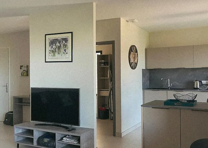 Moderne 3 Spacieuses Sur Le Port De Porto-vecchio Avec Vue *